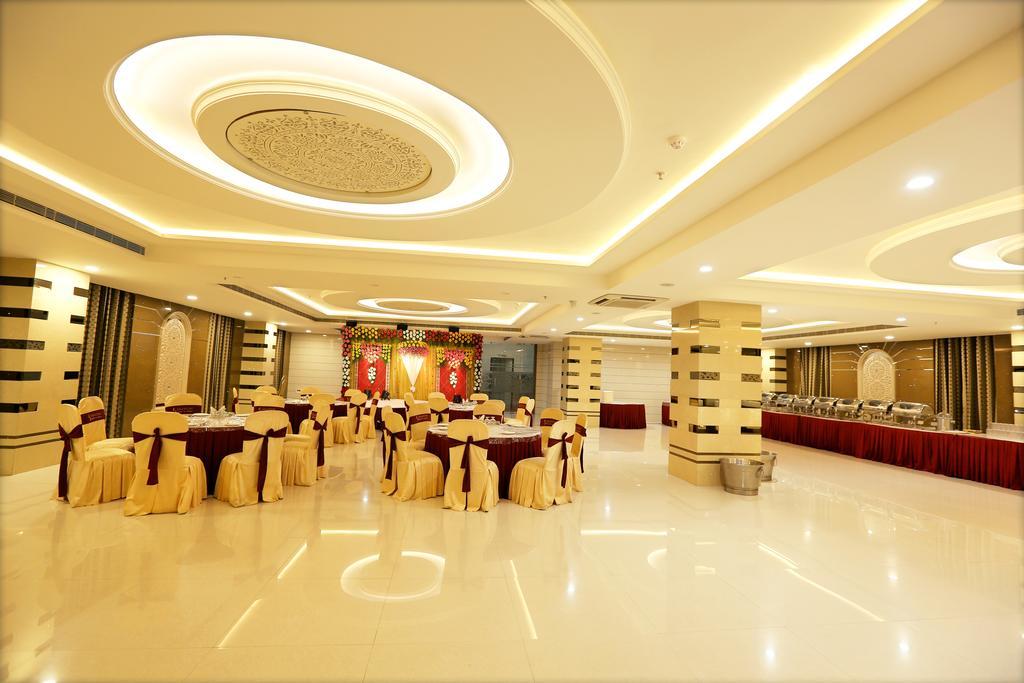 Hotel Sitara Grand Miyapur Χιντεραμπάντ Εξωτερικό φωτογραφία