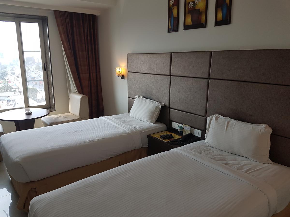 Hotel Sitara Grand Miyapur Χιντεραμπάντ Εξωτερικό φωτογραφία